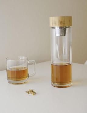 Infusor Kikkerland de bambú para té
