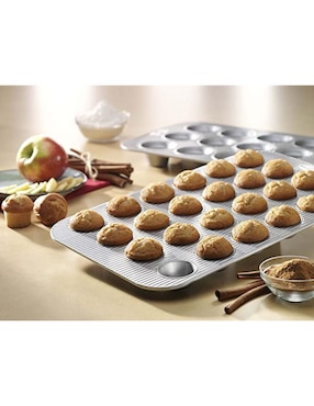Molde para cupcake Usa Pan 1222MF Básicos