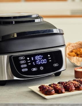 Parrilla eléctrica Master Pro Comet 700 Pro MP BGMP-9111-MX de acero inoxidable