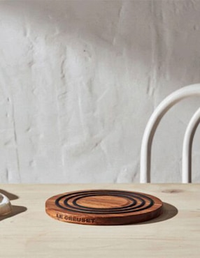Tabla de servicio Le Creuset Lc Branded de madera