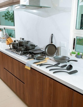 Batería de cocina Cinsa Sabor de aluminio antiadherente convencional 16 piezas
