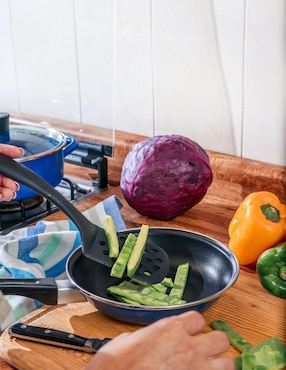 Batería de cocina Cinsa Austria de peltre pesado antiadherente convencional 12 piezas