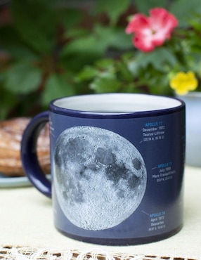 Taza mágica Unemployed Philosophers Guild Luna Espacio