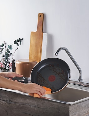 Batería de cocina T-Fal de aluminio antiadherente titanio 20 piezas