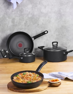 Batería de cocina T-Fal de aluminio antiadherente titanio 10 piezas