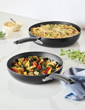 Set de sartenes Farberware Easy Clean de aluminio 2 piezas