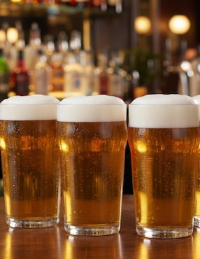 Vaso para cerveza Ideen de cristal con 4 piezas