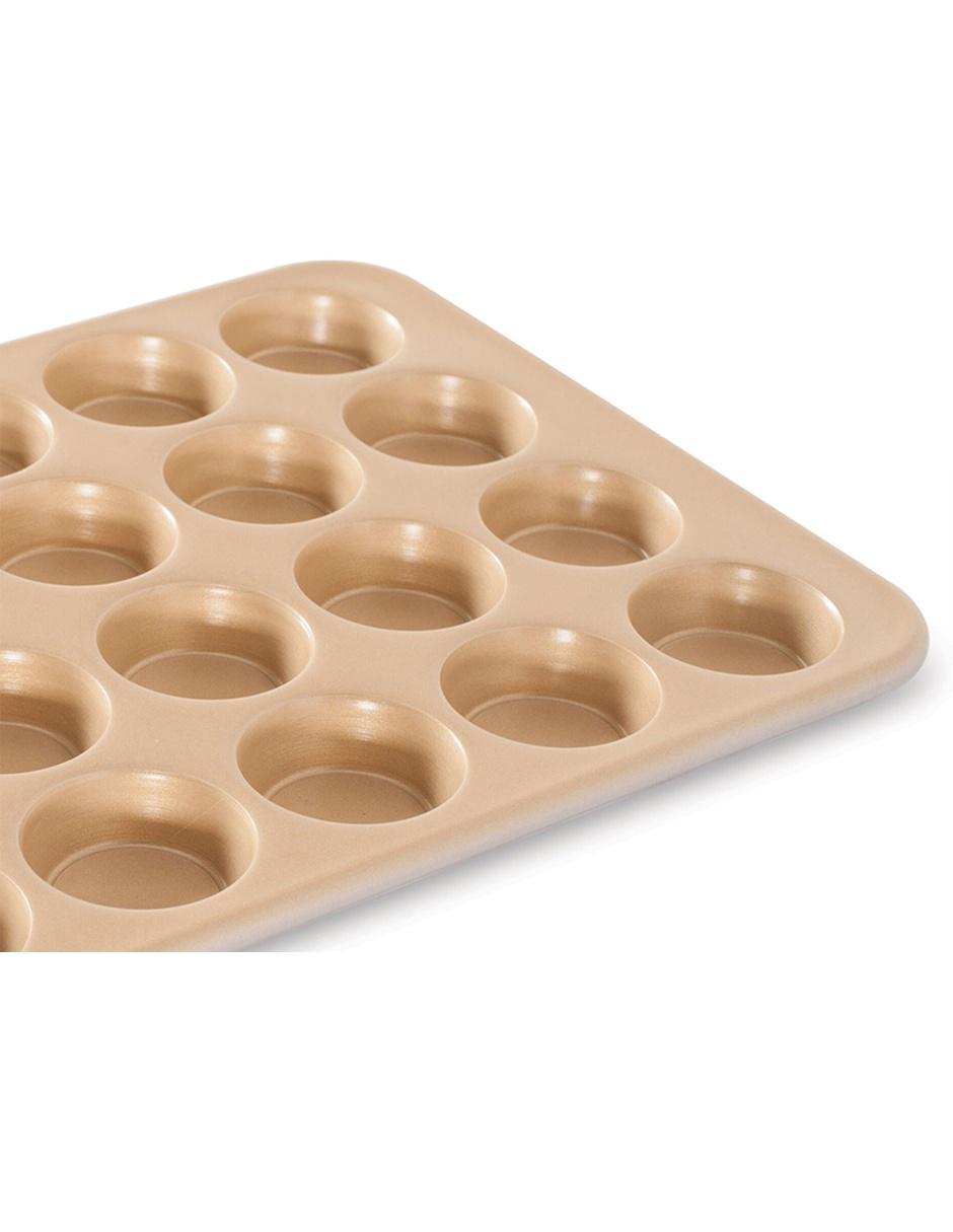 Molde para mini muffins Nordic Ware acero dorado 2