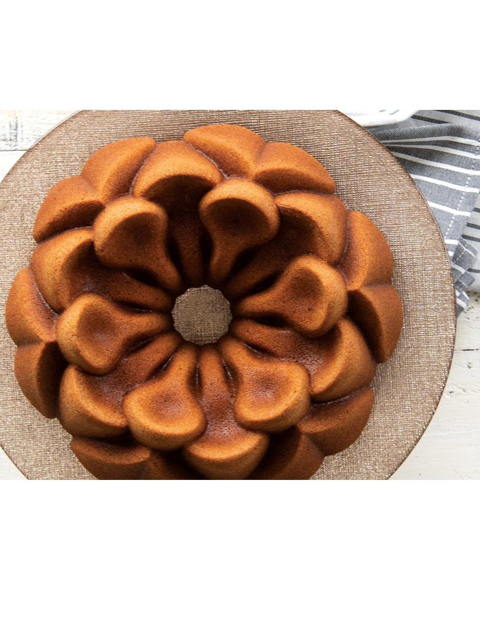 Molde para pastel Magnolia Nordic Ware aluminio 2 Litros 3