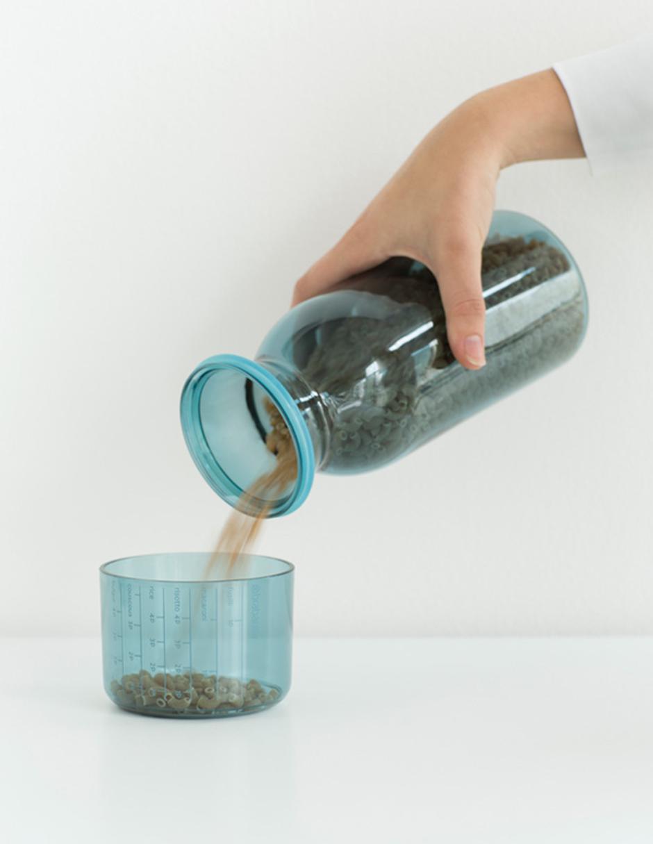 Especiero con tapa medidora Tritan 1.3 L 2