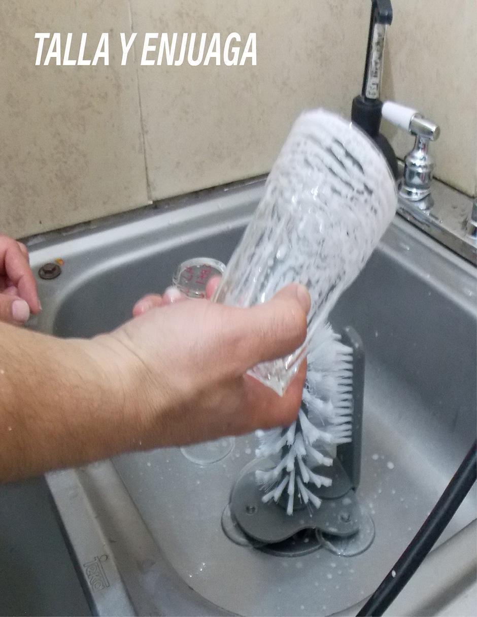 Cepillo con cerdas suaves 9