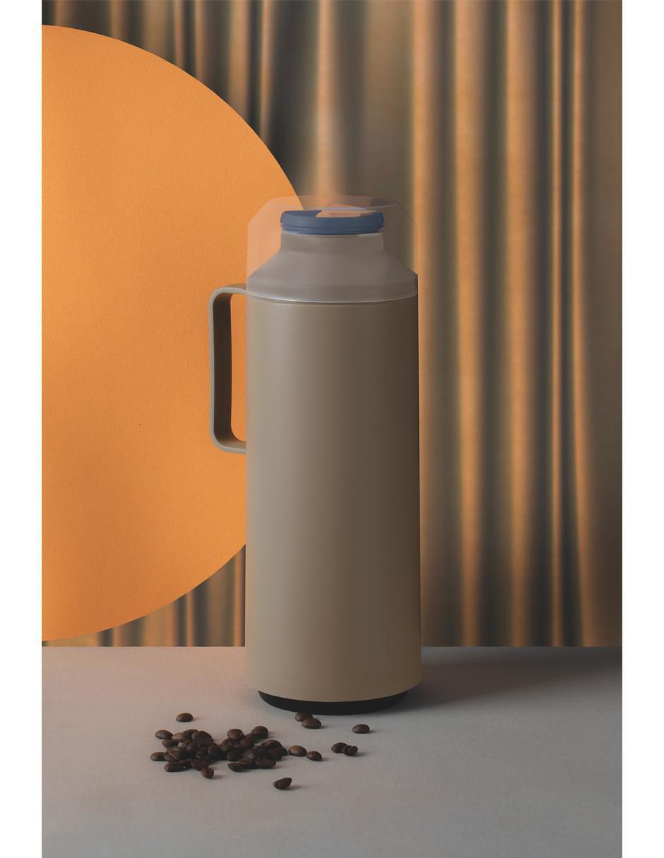 Termo de plástico con tapa rosca 1 L 2