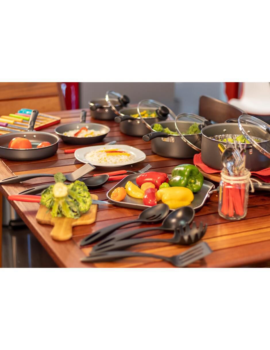 Batería de cocina Primaware de aluminio antiadherente convencional 18 piezas 8